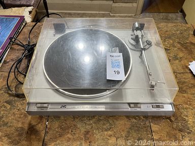 MaxSold Auction: This online auction features vintage door knobs, desktop computer, antique tins, vinyl records, game, stereo components, comics, refrigerator, LOR miniatures, upholstery fabric, drum kit, art books, model ships, lawn mower, decorative plates, power tool, banknotes, dehumidifier, guitar, and more!