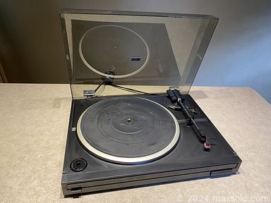 MaxSold Auction: This online auction includes collectibles such as vintage Coca-Cola, DC, Marvel and Dark Horse comics, sports trading cards, DVDs, Kenwood turntable, stereo speakers, board games, and more!