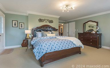 Auction 113911 (1 of 4)