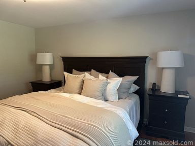Auction 114252 (3 of 4)