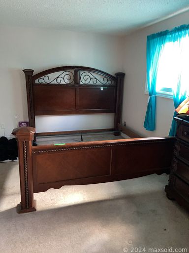 Auction 116335 (3 of 4)