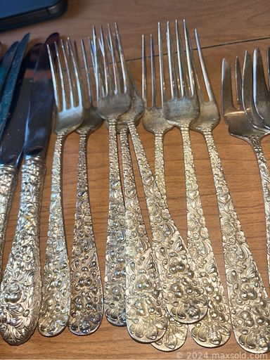 MaxSold Auction: This online auction features small kitchen appliances, vintage Pyrex, costume jewelry, butler side tables, vintage settee, office supplies, Daneker clock, TV,  home health aides, art supplies, area rug, golf clubs, books & magazines, leather office chair, pewter mugs and much more!