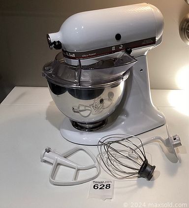 MaxSold Auction: This online auction features small kitchen appliances, vintage Pyrex, Willow Tree collection, camo clothing, power & hand tools, fishing & hunting gear, tool chest, painting supplies, DVDs, militaria and much more!