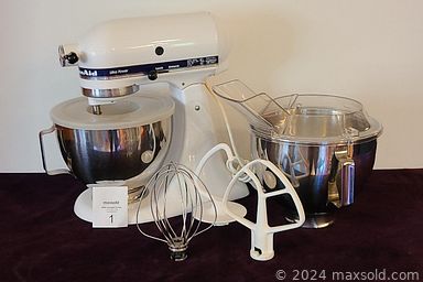 MaxSold Auction: This online auction features stoneware mixing bowl, cast iron dutch oven, vintage recording equipment, vinyl records, antique oak secretary, vintage salt & pepper, art glass, Asian art carvings, Kennedy collectibles, vintage lighting, golf clubs, hand tools, vintage wedding gown, and much more!