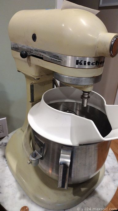 MaxSold Auction: This online auction features perfume bottles, area rug, women’s shoes & boots, Apple computers, small kitchen appliances, sewing machines, sewing supplies, music mixers, computer accessories, power & hand tools, outdoor umbrellas, rolling toolbox, barstools, flute, camping gear, hope chest, musician’s gear, solar lights, room dividers, dryer, outdoor fire pit, Djembe drums, comics, trains and much more!