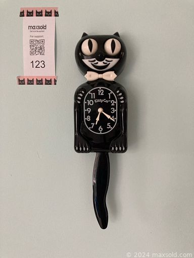 Auction 100726 (1 of 4)