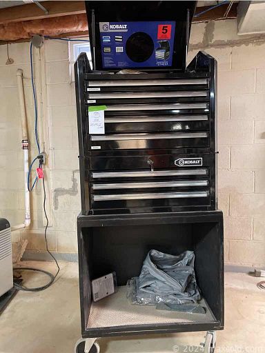 MaxSold Auction: This online auction features Yamaha digital piano, wall art, furniture such as solid wood dresser, storage cabinets, vintage server, and wooden chairs, power tools, lamps, small kitchen appliances, sports equipment, yard tools and much more!