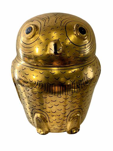 MaxSold Auction: This online auction includes antique sterling silver jewelry, Limoges, antique books, art glass, Spider-Man, Iron Man and Captain America bronze age comics, original paintings, fine china, collectible coins, home decor, Eastlake hall tree, and much more.