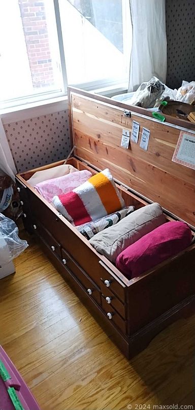 Auction 105622 (3 of 4)