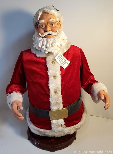 MaxSold Auction: This online auction features vintage items such as record albums, Coca-Cola, comics, advertising, glassware, home decor, framed artwork, suitcases and much more!