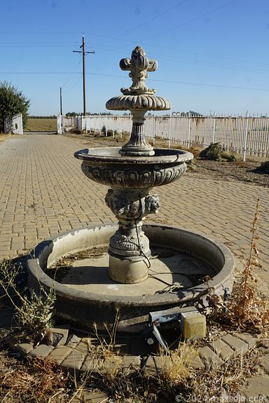 Auction 117236 (2 of 4)