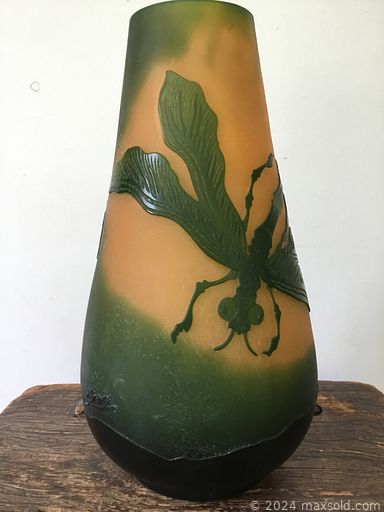 MaxSold Auction: This online auction features Indigenous artwork, Fenton glass, Cranberry glass, teacup/saucer sets, miniature cloisonne boxes, art glass, Beswick bird decanter, vintage copper Buddha, vintage tin, Chinese teapot, vintage Pyrex, antique pottery jug, Imari plate, and more!