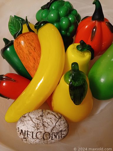 MaxSold Auction: This online auction features toys, vintage silver pendant, power tools, costume jewelry, antique books, fabric, craft supplies, window AC unit, comics, DVDs, wall mask, printer, small kitchen appliances, camping gear, Hummel figures, playhouse, shop vacuums, children’s books, teaching supplies, Willow Tree figurines, massage table and much more!