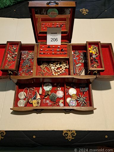 Auction 117859 (1 of 4)