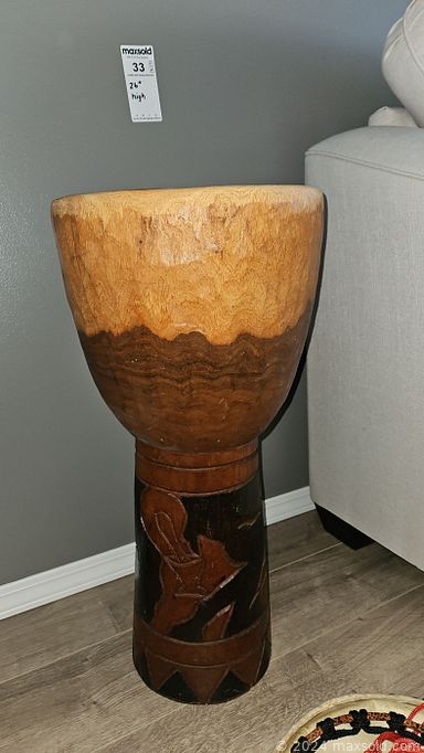 MaxSold Auction: This online auction features art pottery, Paverpol sculptures, small kitchen appliances, Cherished Teddies, Indigenous art, milk glass, Depression glass, area rug, TV, Djembe drums, craft supplies, dehumidifier, cuckoo clock, cigar box guitar, exercise equipment, men’s shoes, patio furniture, camping gear, air compressor, pressure washer, power & hand tools, snow blower, window AC units, BBQ grill, and much, much, more!!!