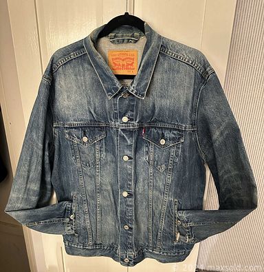 Auction 114594 (1 of 4)