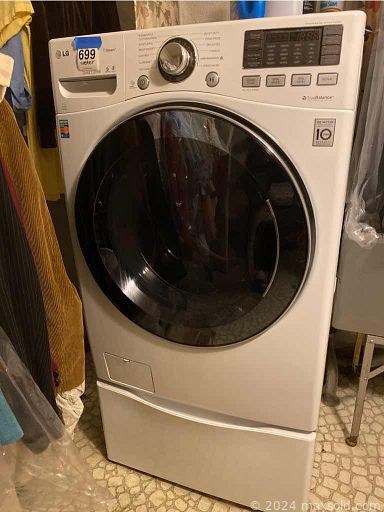 MaxSold Auction: This online auction features toys, small kitchen appliances, children’s books, teacup/saucer sets, refrigerator, dressers, framed wall art, women’s clothing, printers, BBQ grill, garden pots, tools, puzzles, games, TV, washer, dryer, office supplies, MCM cabinets, desks and much more!!