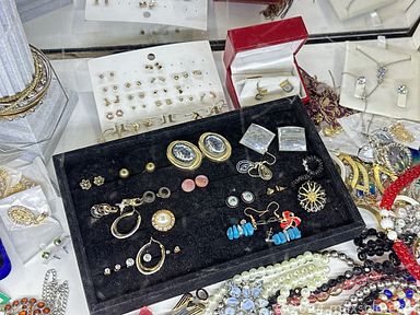 Auction 111387 (1 of 4)