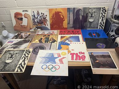 MaxSold Auction: This online auction features sports cards, Marvel and DC comics, vintage Fisher Price, jewelry, vinyl albums, Fender PA with speakers, Brother sewing machine, new men’s and women’s shoes, home decor, power tools, DVDs, board games and much more!