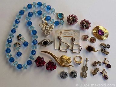 Auction 118010 (1 of 4)