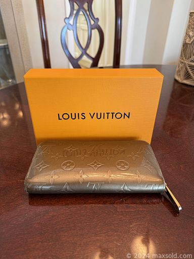 Auction 107672 (1 of 4)