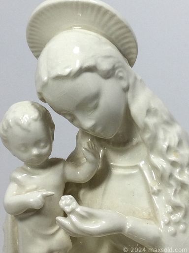 MaxSold Auction: This online auction includes furniture such as a wicker patio set, lacquer stool, coffee table, MCM rattan ottomans, work table, wood wardrobe, antique settee, dressers, demilune table, antique chair, bistro set, desk, pedestal cabinet and others, Chinese lacquer boxes, vases, tableware, Royal Doulton dinnerware, Koromandel screen, Foo dogs, Ginger jars, cloisonne pieces, Royal Doulton and other figures, pottery, brassware, wall art and much more!