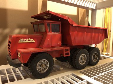 MaxSold Auction: This online auction features fine jewelry, watches, costume jewelry, boxed train cars, CDs, portable AC unit, stereo components, sofa bed, office supplies, computer desk, men’s & women’s clothing & shoes, vinyl records, shelving units, printers, cameras, area rugs, dollhouse & accessories, power recliner, stained glass sun catchers, TVs, craft supplies, pet products, puzzles, washer, dryer, yard tools, power & hand tools, air compressor, golf clubs & accessories, small kitchen appliances, generator, model vehicles, sewing machine,  Christmas village & accessories, refrigerator/freezer, BBQ grill, train cars, track & buildings, accordion, train platforms, and much, much, more!!!