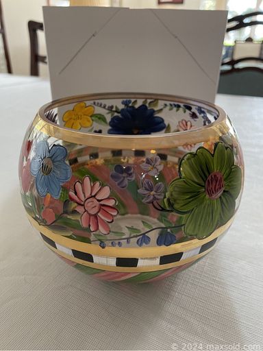 MaxSold Auction: This online auction includes sterling silver, 60” Samsung TV, Limoges, Mikasa, Lladro, furniture such as Ethan Allen china cabinet, hardwood chairs, Victorian Eastlake armchair, loveseat, counter stools and Thomasville sofa, kitchenware, Noritake dinner service, stemware, weaver’s loom and much more!