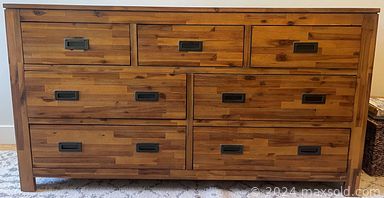 MaxSold Auction: This online auction features desk & chair, small kitchen appliances, beer steins, bbq grill, chiminea, camping gear, golf clubs, yard tools, games, and much more!!!