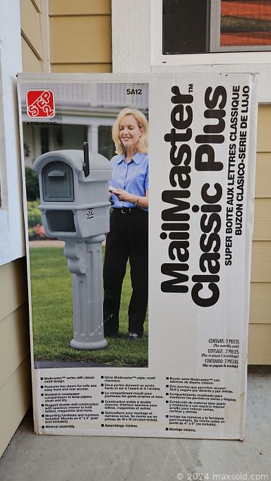 MaxSold Auction: This online auction features vinyl records, jewelry, Pyrex, Eureka vacuum, bags, miniature figurines, Bavaria china, wall art, Brother sewing machine, fabrics, Stanley armoire, board games, toys, vintage collectibles, Murano glass, books, Step2 Mailmaster, Nintendo games, Meccano, vintage Lesney toy cars and much more!