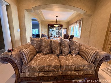 Auction 110928 (1 of 4)