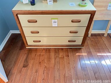 Auction 113054 (1 of 4)