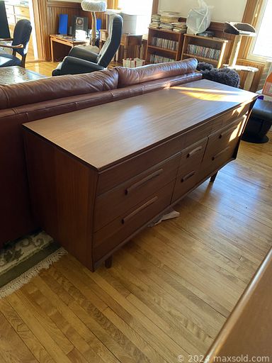 Auction 99356 (1 of 4)