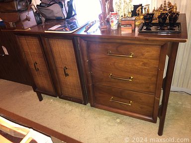 MaxSold Auction: This online auction features Disney collector glasses, vintage toys, Orioles memorabilia, vintage salt & pepper shakers, Avon perfume bottles & aftershave, vintage dolls, cuckoo clocks, glass figurines, Goebel figures, vinyl records, jewelry cabinet, small kitchen appliances, Avon 1876 red glassware, hand tools, Cabbage Patch dolls, sewing machine, steins, Coca Cola collectibles, steins, MCM furniture, craft supplies, Christmas nutcrackers, lawnmowers, vintage bottles and much more!