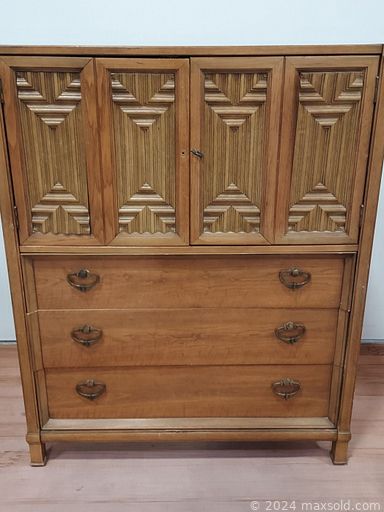 Auction 94066 (3 of 4)