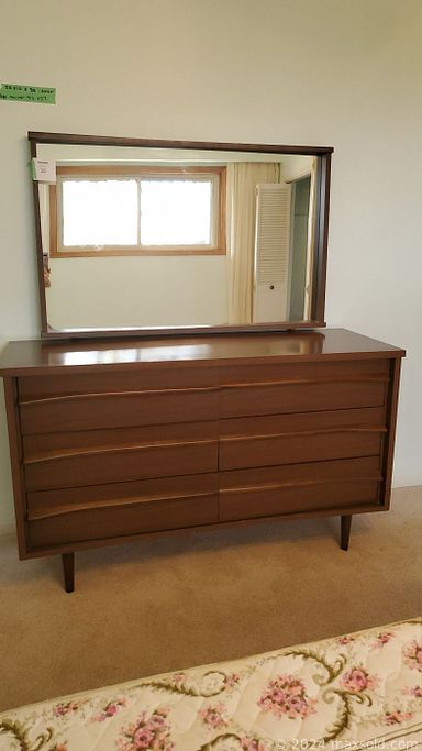 MaxSold Auction: This online auction includes Galanti organ, wood chairs, dining table and chairs, buffet, MCM style dresser and wooden desk, home decor, glassware, lamps, small kitchen appliances, Weber BBQ, model ships, books, tools, and much more!\n