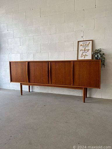 Auction 112603 (1 of 4)