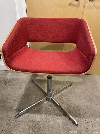 MaxSold Auction: This online auction features MCM furniture, MCM metal wall art, Atomic chest, vintage bedding, art glass, coins, vintage ceramic lamps, vintage wrought iron table, vintage bottles, vintage clothing, jadeite mugs, wood carvings, vintage beer stein, soapstone carvings, collector plates, jewelry, MCM beaded curtains, vintage collectible tins, art pottery and much more!