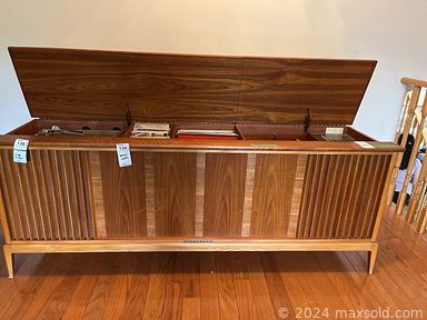 Auction 90655 (2 of 6)