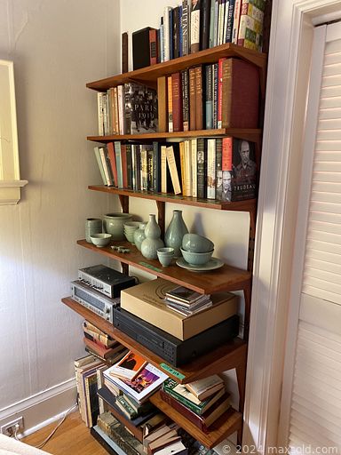 MaxSold Auction: This online auction includes furniture such as MCM wall shelving, antique wooden table, single bedframe, bookshelves, chairs, cabinets, sofa and others, kitchenware, small kitchen appliances, decor, Limoges, Noritake and other china, small home appliances, lamps, fabric, brassware, baskets, silver items, seasonal decor, craft supplies, electronics, linens and much more!