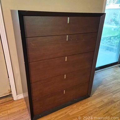 Auction 111220 (2 of 4)