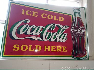 MaxSold Auction: This online auction features vintage chime clock, Coca-Cola collectible, Victrola, vinyl records, antique tins, drafting table, men’s ties, vintage kitchen appliances, teacup/saucer sets, collector’s plates, antique toys, vintage magazines, mini fridge, stereo components, antique dresser, Corning Ware and much more!