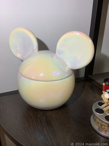 MaxSold Auction: This online auction features table & floor lamp, wine rack, upright freezer, lift chair, tea wagon, Disney collectibles, mosaic table, blanket box, faux plant, art glass, therapy light, bookshelves, Lladro figurines, DVDs, metal wall art, snow globes, Legos, collector plates, Boyd’s Bears, curio cabinet, Swarovski figures, sectional sofa, Franklin Mint cars, vintage magazines, refrigerator/freezer, and much, much, more!!!