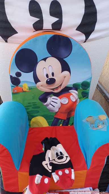 MaxSold Auction: This online auction features jewelry, Royal Haeger vases, vintage toys, nesting dolls, copper wall art, jewelry, jewelry chest, room divider, vintage violin, sewing machines, children’s books, garden statues, art & school supplies, fabric, baby clothing, power tools, wall masks, craft supplies, Disney collectibles, office supplies, small kitchen appliances, vinyl records and much more!