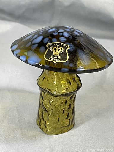 MaxSold Auction: This online auction features vintage crown empire china, electronics, perfume bottle collection, jewelry, Fitz and Floyd items, decanters, glassware, toys, chairs, comics, plush toys, posters, stoneware, nesting hat-gift boxes, glass plaque, cookware, Christmas wind chimes, beanie babies, mini cast ironware, Nancy pew figurines, Kinkade teapot, chalkware, steins, decor, coffee mugs, wood window shutters, tables, baskets and much more.