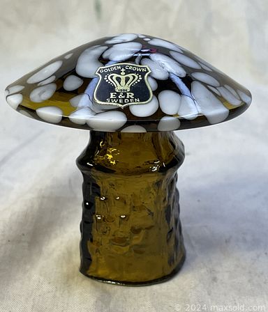 MaxSold Auction: This online auction features Bo Borgstrom mushrooms, Magic the Gathering trading cards, comic books, children’s toys, vintage and modern jewelry, sports collectibles, antique chairs, promotional posters and much more!