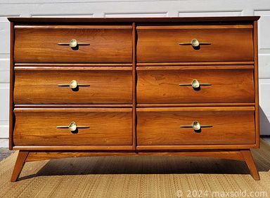 Auction 111902 (2 of 4)