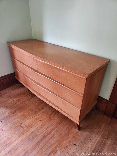 Auction 111216 (2 of 4)
