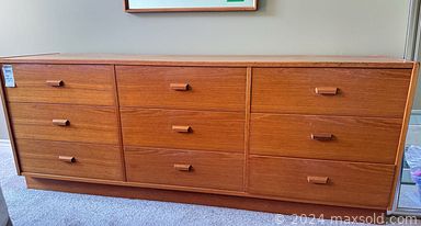 Auction 108942 (2 of 4)