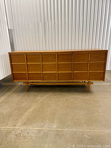 Auction 111842 (3 of 4)